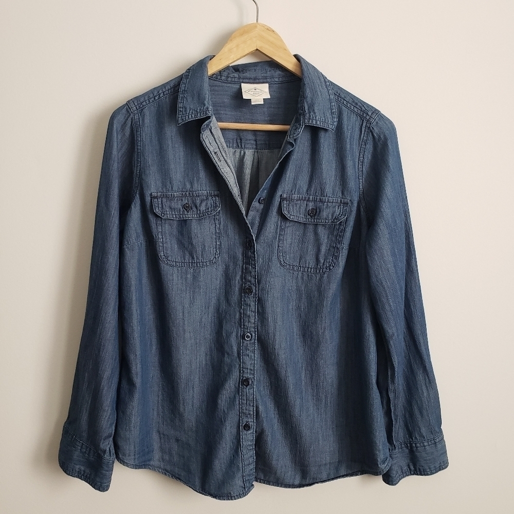 ⭐️3/$25⭐️St. John's Bay Womwn's Cotton Chambray Denim Button Down Casual Shirt
